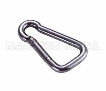Oblique Angle Snap Hook